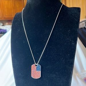 Costume Jewelry Necklace Silver Tone 14”